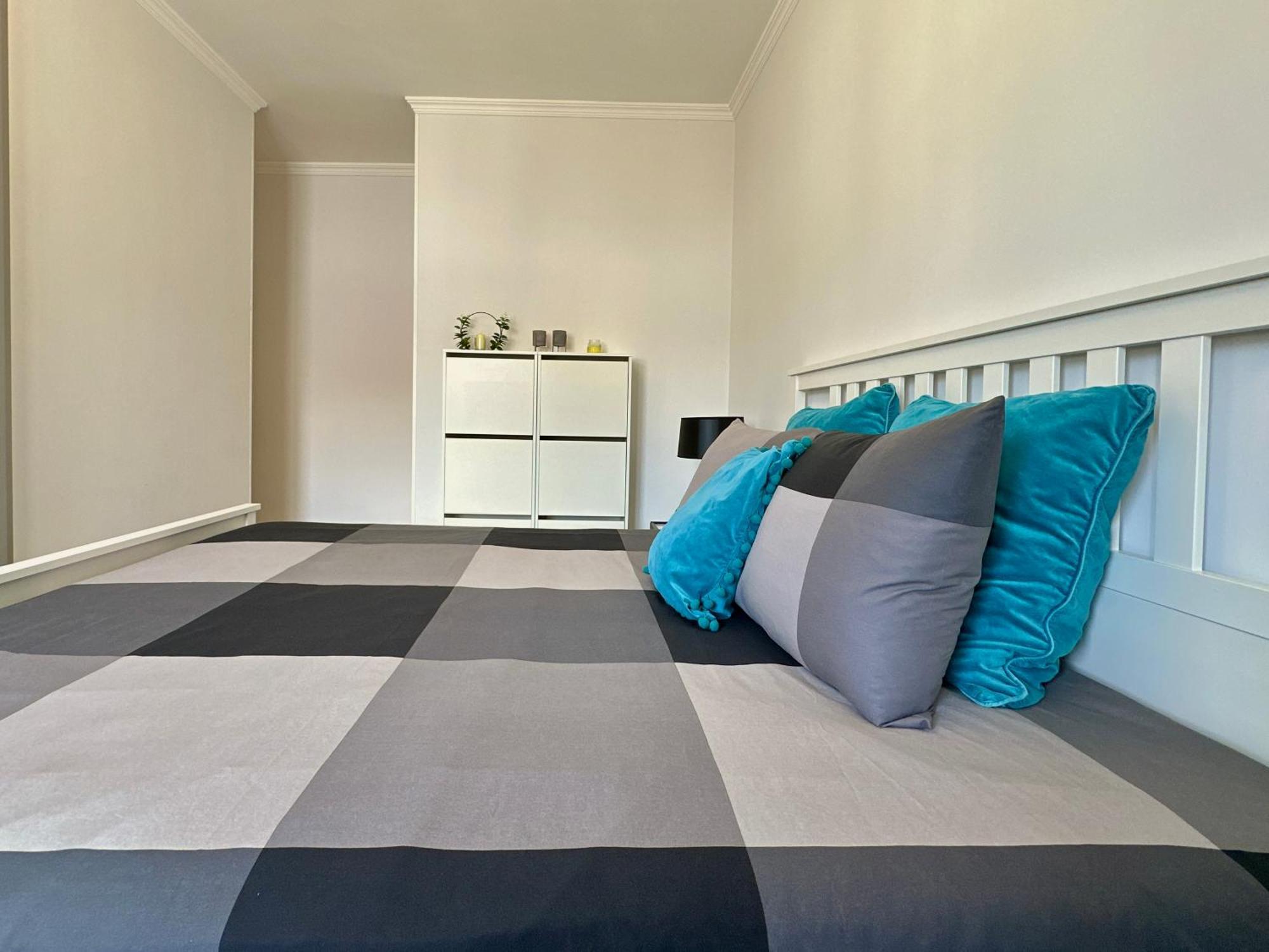Hostiguest Coliving Leon Y Castillo Las Palmas de Gran Canaria Exteriör bild