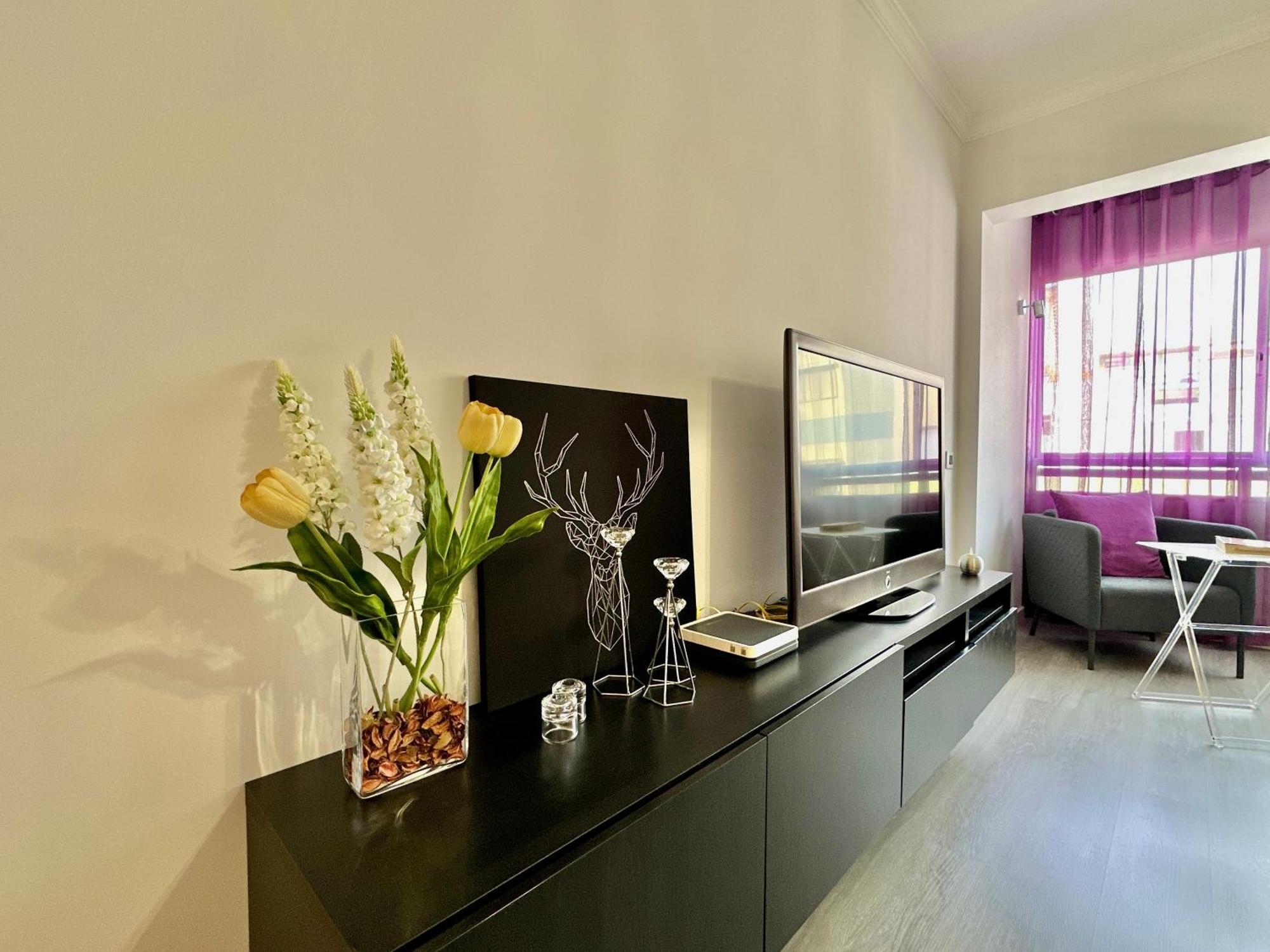 Hostiguest Coliving Leon Y Castillo Las Palmas de Gran Canaria Exteriör bild